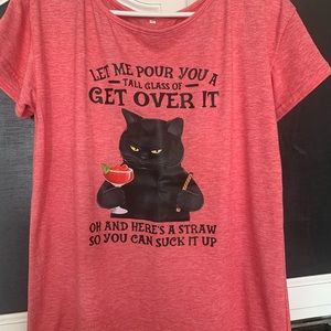 Brand new never used women’s Tshirt, ordered it to big.